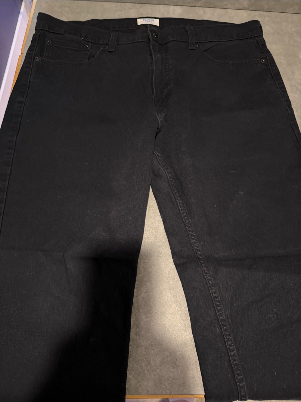 denizen from Levi’s 285 Relaxed Men’s Black Straight-Leg Jeans
